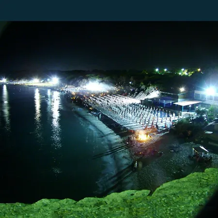 بيت للعطل Con Ampio Giardino A Due Passi Dal Mare