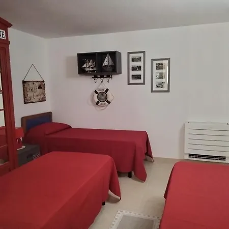 Casa de Férias Con Ampio Giardino A Due Passi Dal Mare